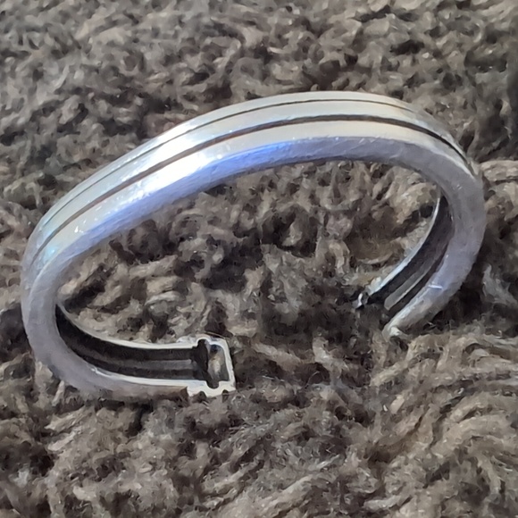 Tiffany & Co. Silver Women's Bracelet - Picture 12 of 12